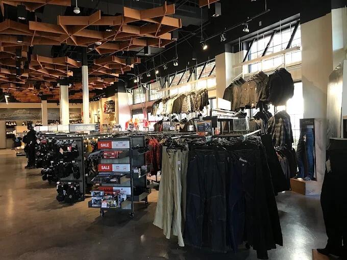 Dealer Image 5