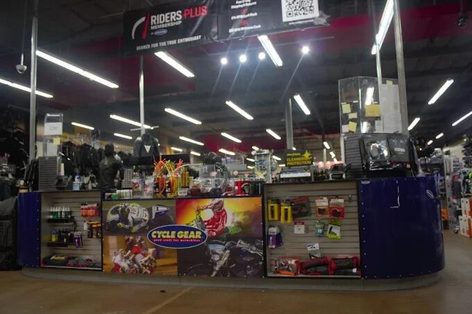 Dealer Image 4