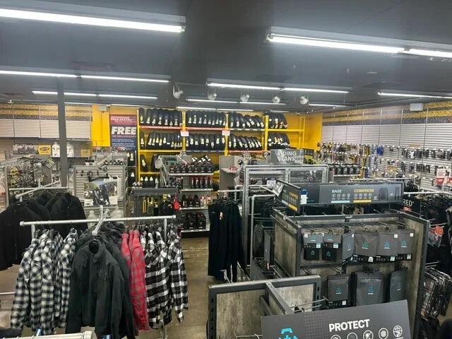 Dealer Image 4