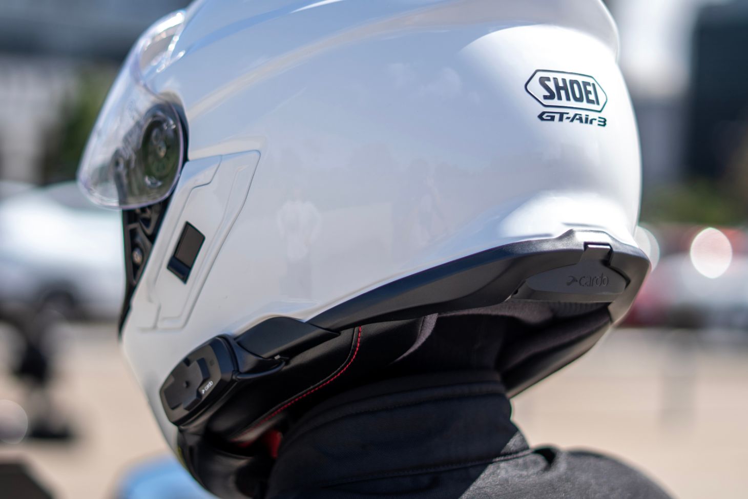 Cardo SHOEI 4X-S installed on SHOEI GT-Air 3 helmet