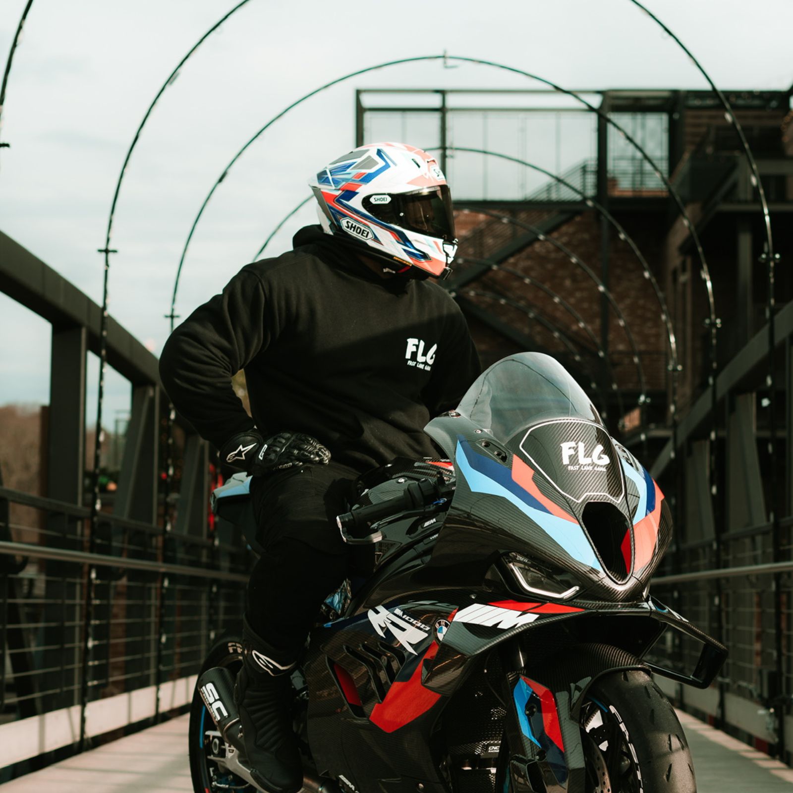 SHOEI X-Fifteen Escalate – SHOEI® Helmets USA