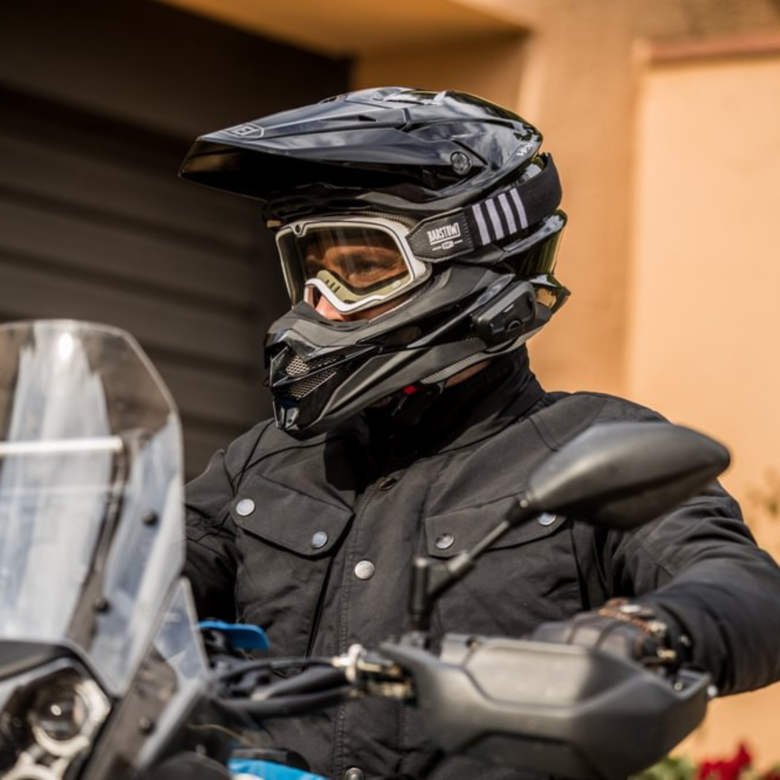 aggressive motorcycle helmet HJC i50 MIMIC HELMET