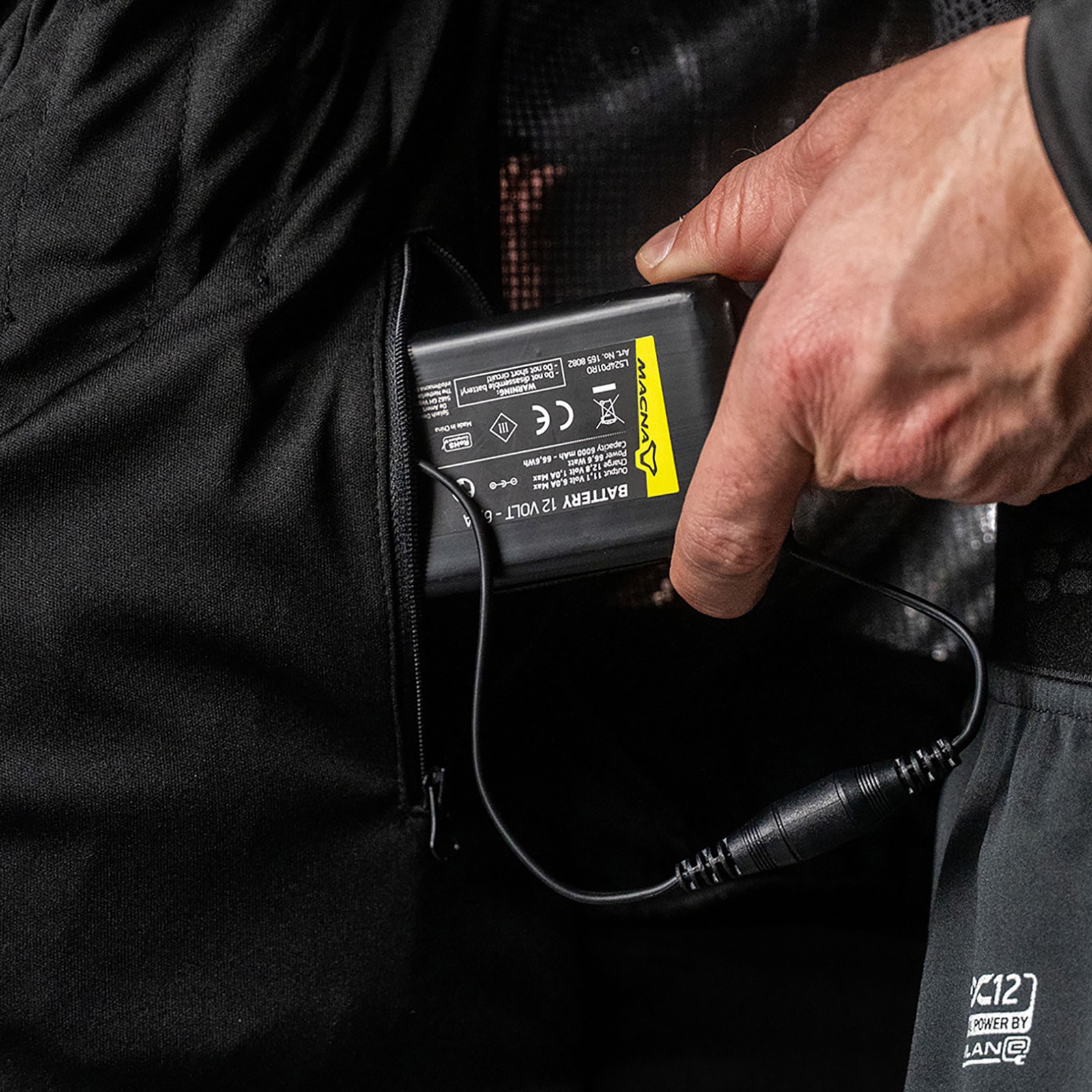 MACNA Centre Heated Jacket - Helmet House