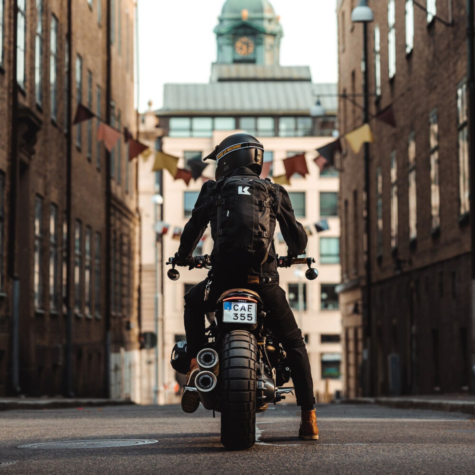 Kriega R22 Backpack - Helmet House