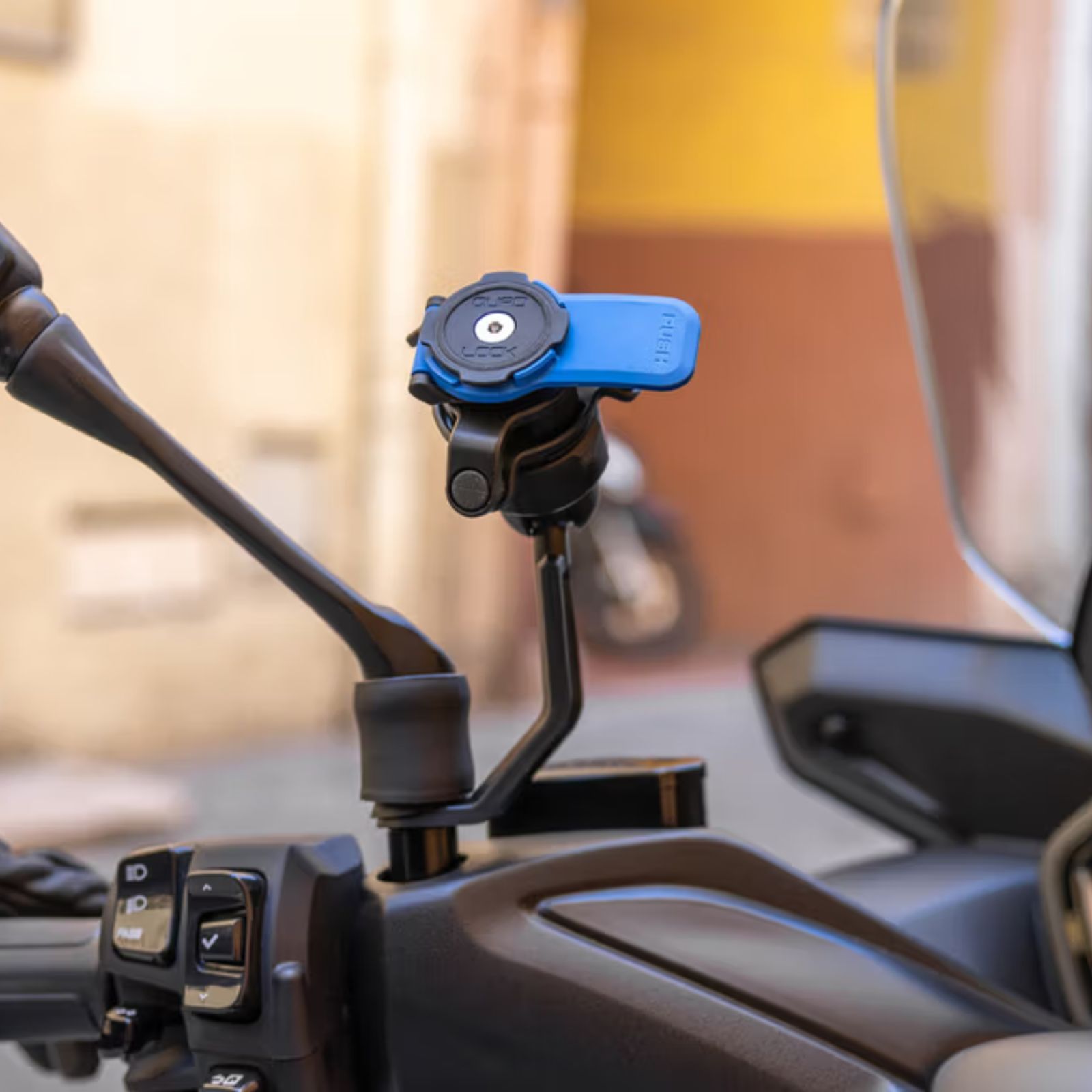 Quad Lock Mirror Stem Mount - Helmet House