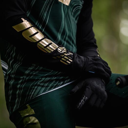 Cognito Smart Shock Gloves 9
