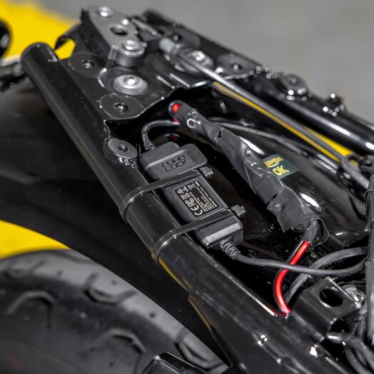 Waterproof 12V to USB Smart Adaptor 5