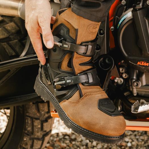 Mid Adventure 2 Gore Boot 18