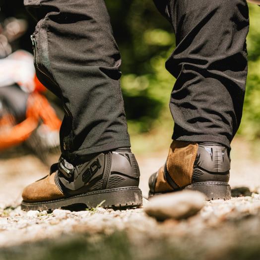 Mid Adventure 2 Gore Boot 17