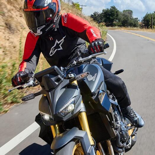 Faster-4 Riding Shoes 32