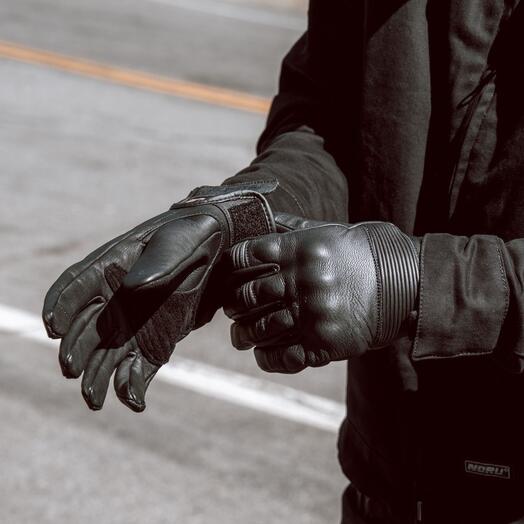 Hoshi Gloves 23