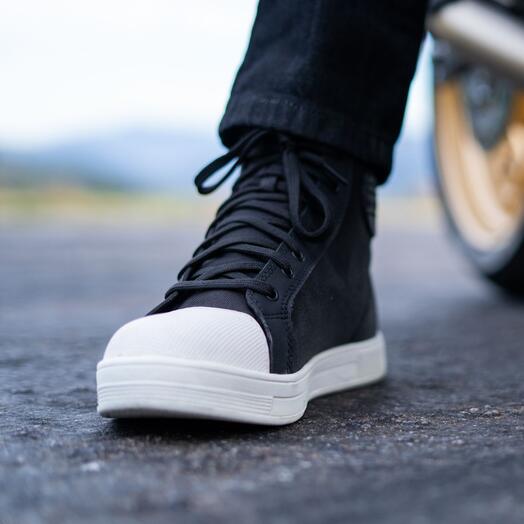 Menace Riding Shoes 19