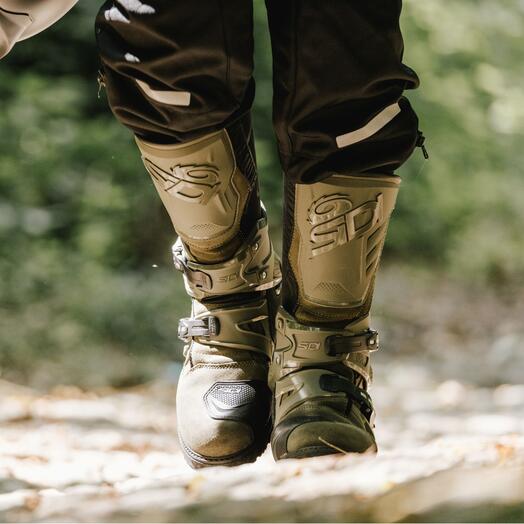 Adventure 2 Gore Boot 17