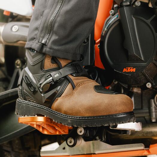 Mid Adventure 2 Gore Boot 13