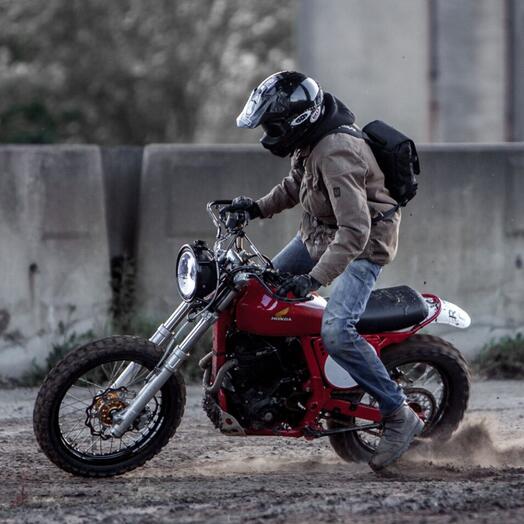 Sling Pro Messenger Bag 8