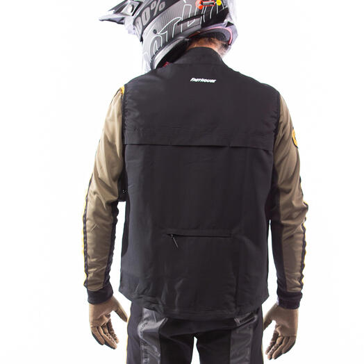 Tracker Vest 5