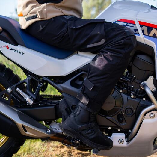 Zephyr Mesh Pants 11