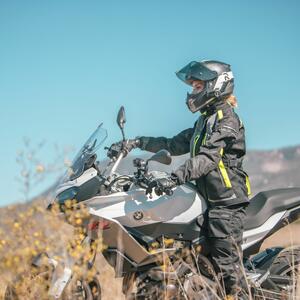 Women's Transition Jacket 9 Thumbnail