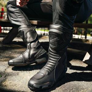 Hakone Boots 15 Thumbnail