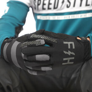 Speed Style Akin Gloves 13 Thumbnail