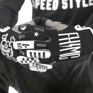 Speed Style The Bird Gloves 12 Thumbnail
