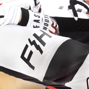 Women&rsquo;s Speed Style Anthem Pant 8 Thumbnail