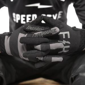 Youth Speed Style Akin Gloves 12 Thumbnail