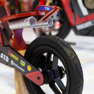 Ducati Desmo GP25 Balance Bike 7 Thumbnail
