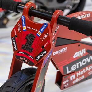 Ducati Desmo GP25 Balance Bike 8 Thumbnail