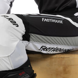 Elrod React Pants 22 Thumbnail