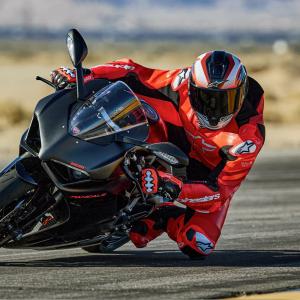 GP Plus V4 Sprint 1-Piece Leather Suit 10 Thumbnail