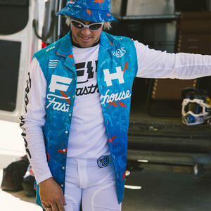 TB Island Hopper Bucket Hat 5 Thumbnail