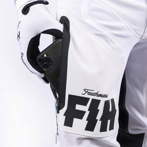 Sanguaro Cargo TB Island Hopper Pants  11 Thumbnail