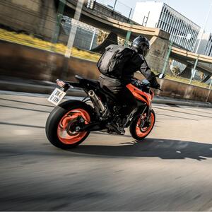 MAX28 Expandable Backpack 16 Thumbnail