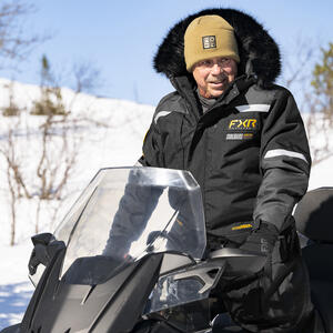 Men's Svalbard F.A.S.T. Insulated Monosuit 23 Thumbnail