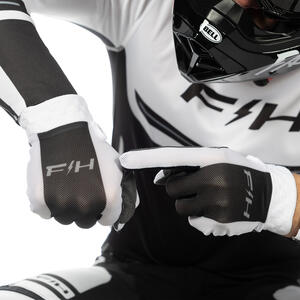 Vapor React Gloves 15 Thumbnail