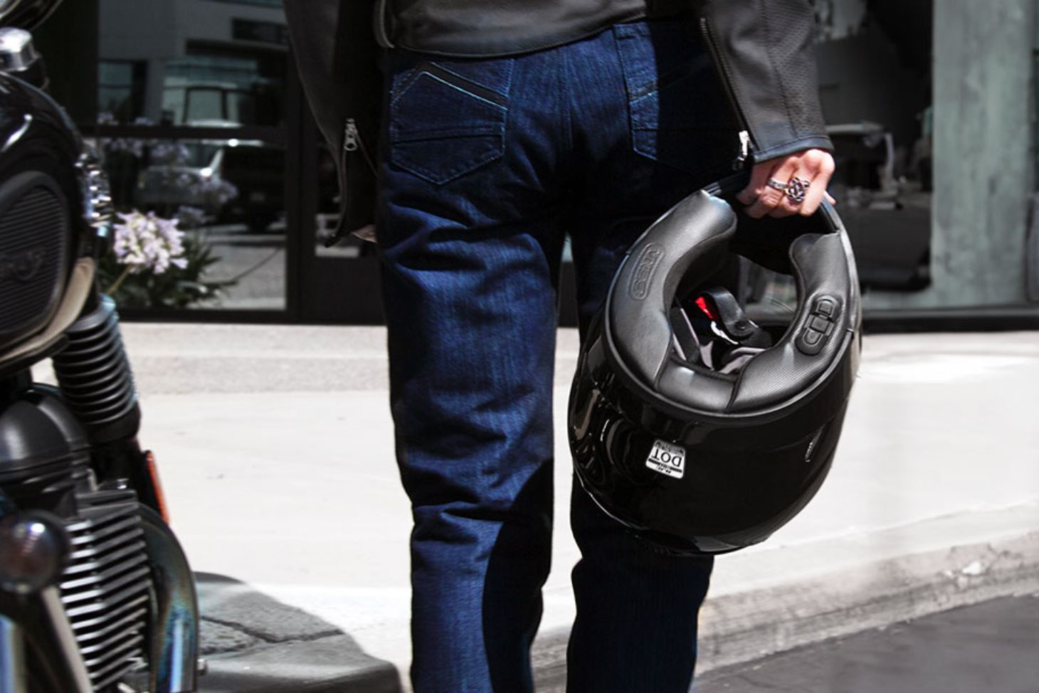 Sena 10U Pad integrated helmet communication system